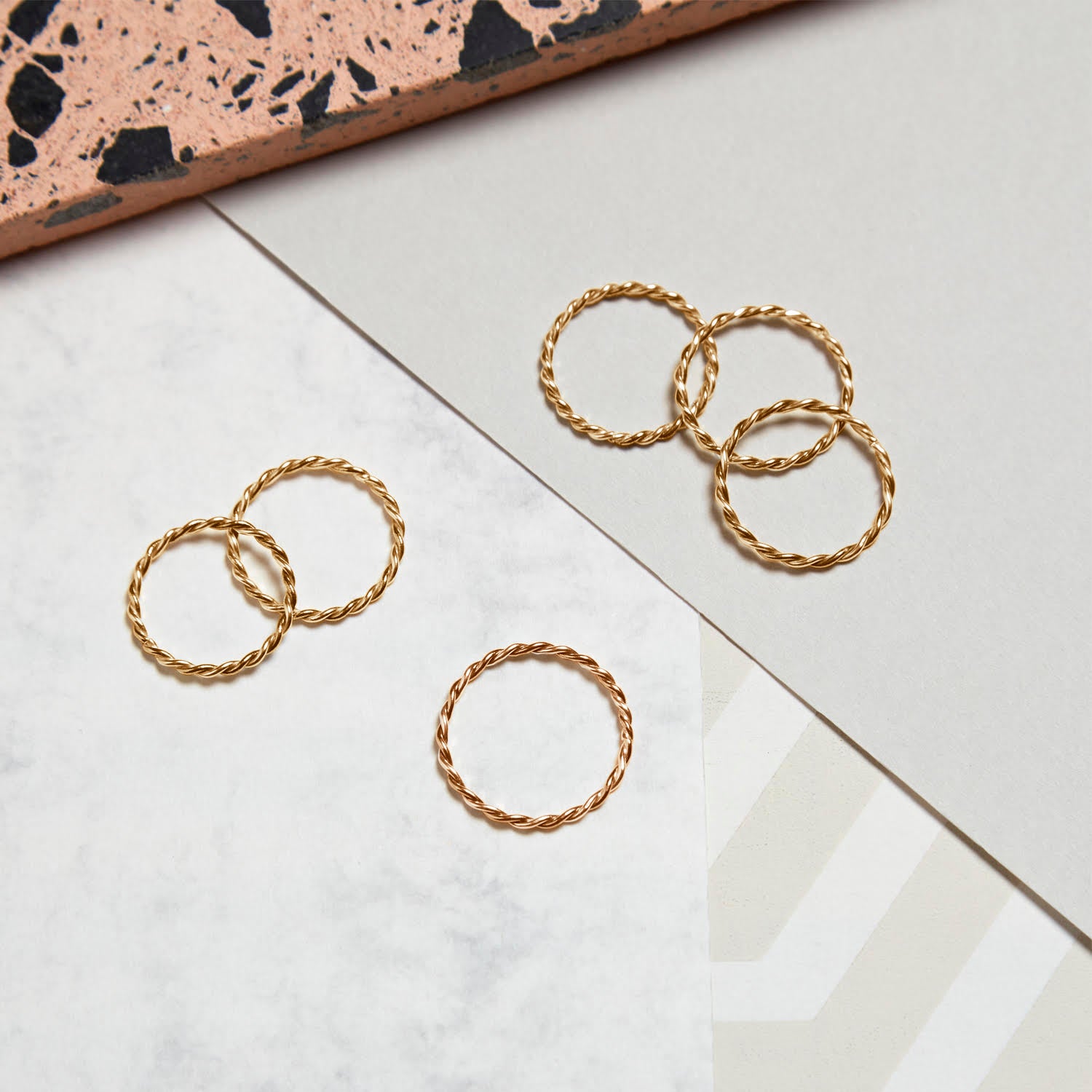 Twist Rings