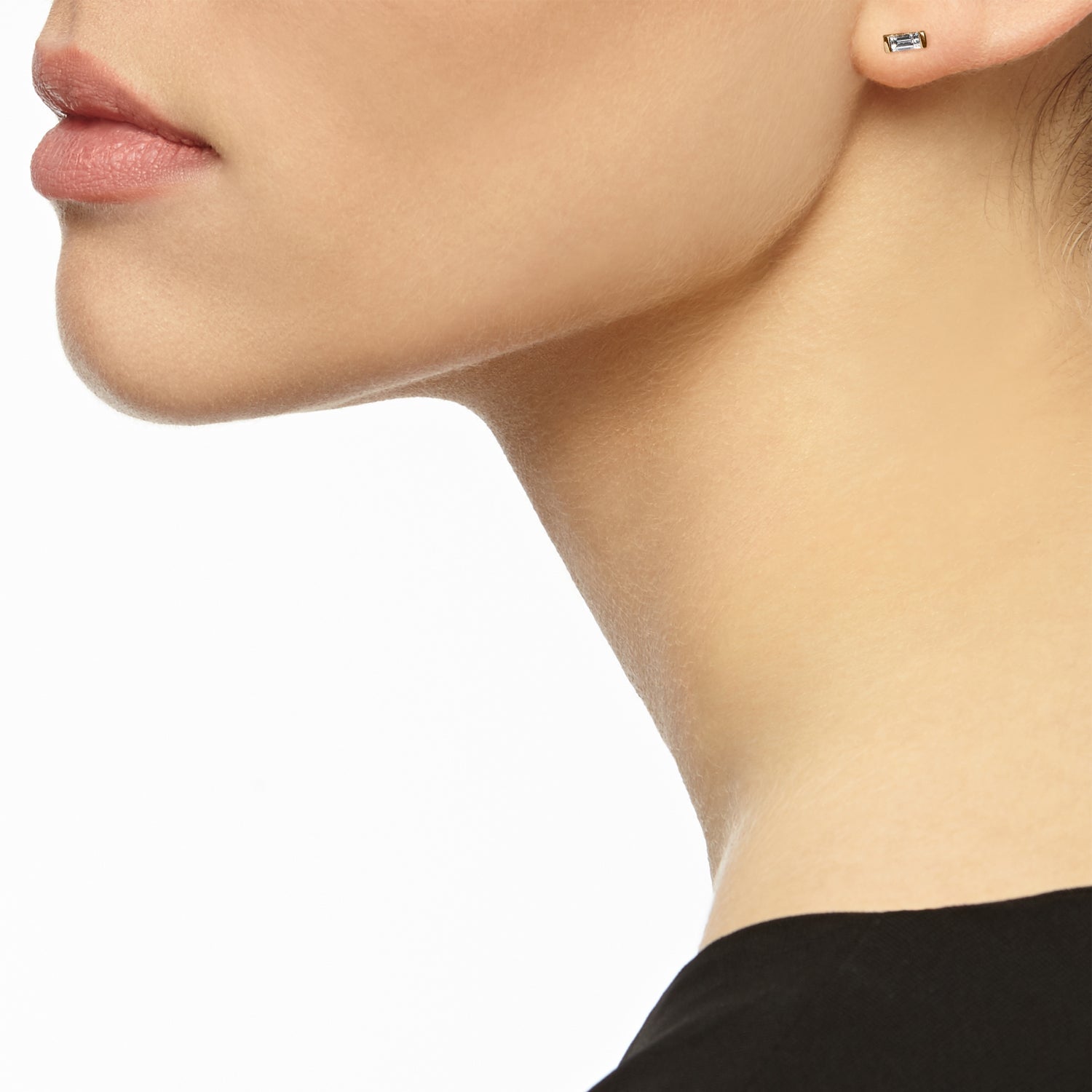 Single Lab Grown Diamond Baguette Bar Stud Earring