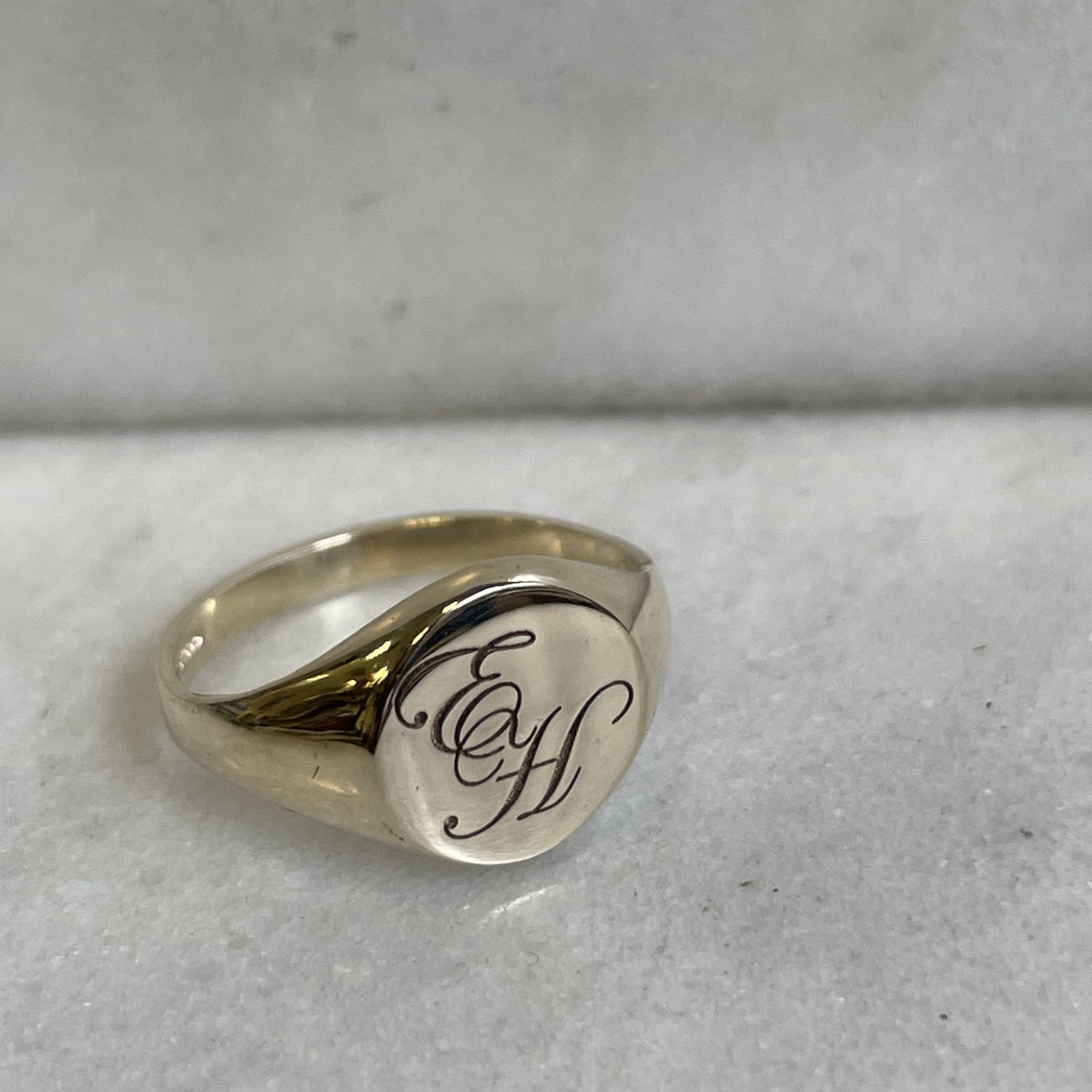 Double Initial Edwardian Round Signet Ring - 9k Yellow Gold