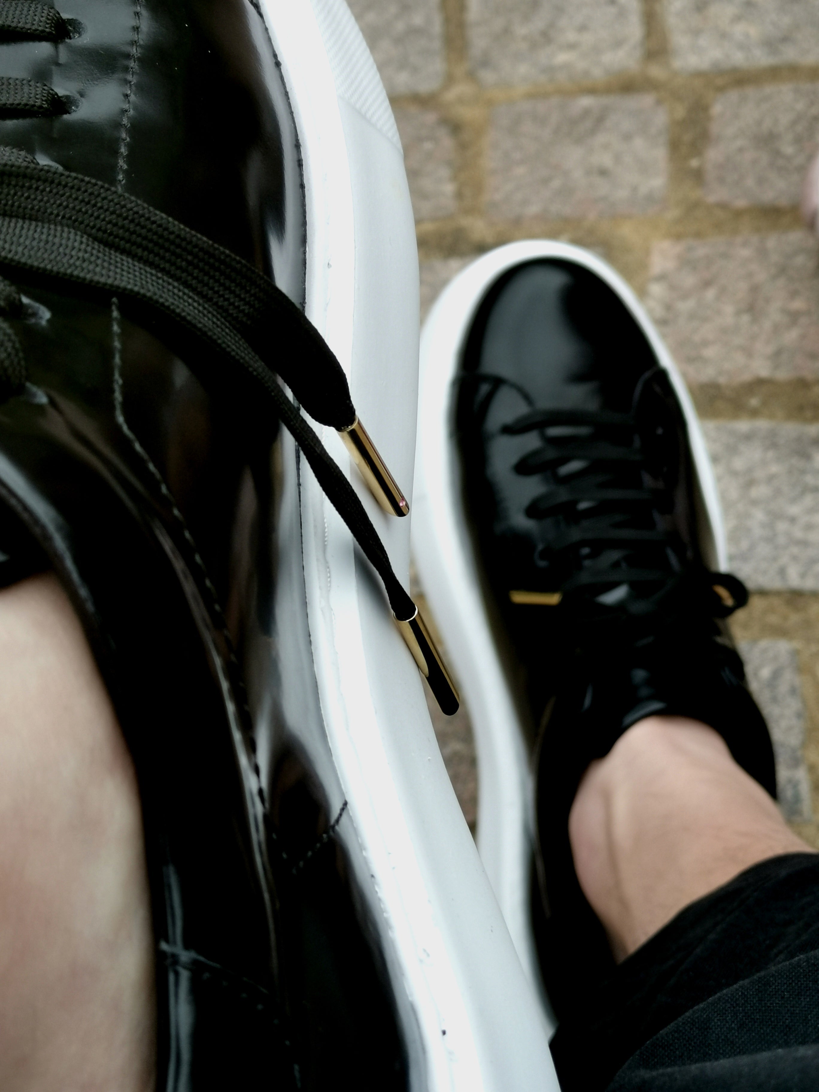 Classic Pink Sapphire Set 18k White Gold Aglets X Nylon Laces