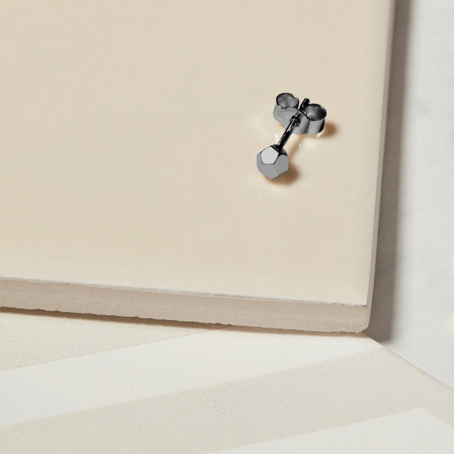 Single Dodecahedron Stud Earring - Black