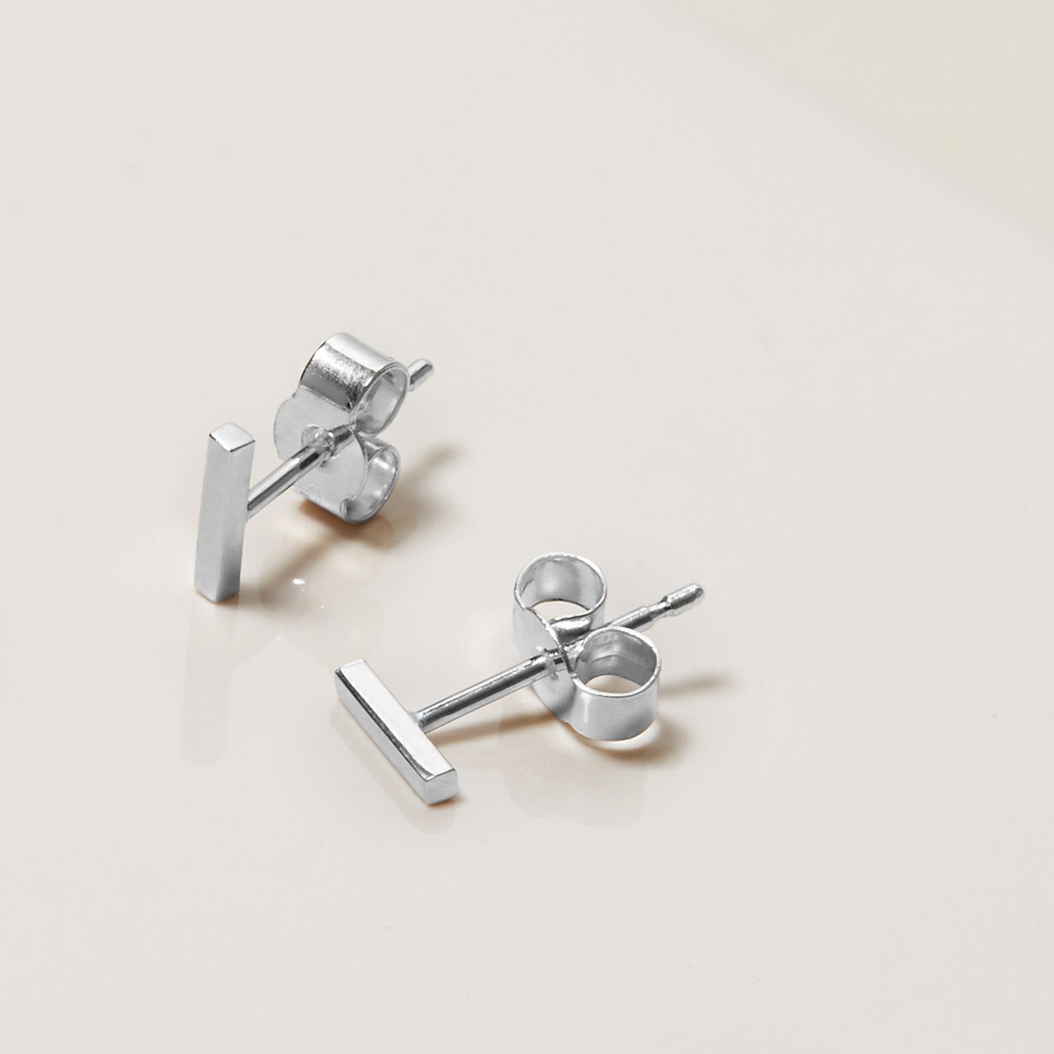 Mini Bar Stud Earrings - Silver