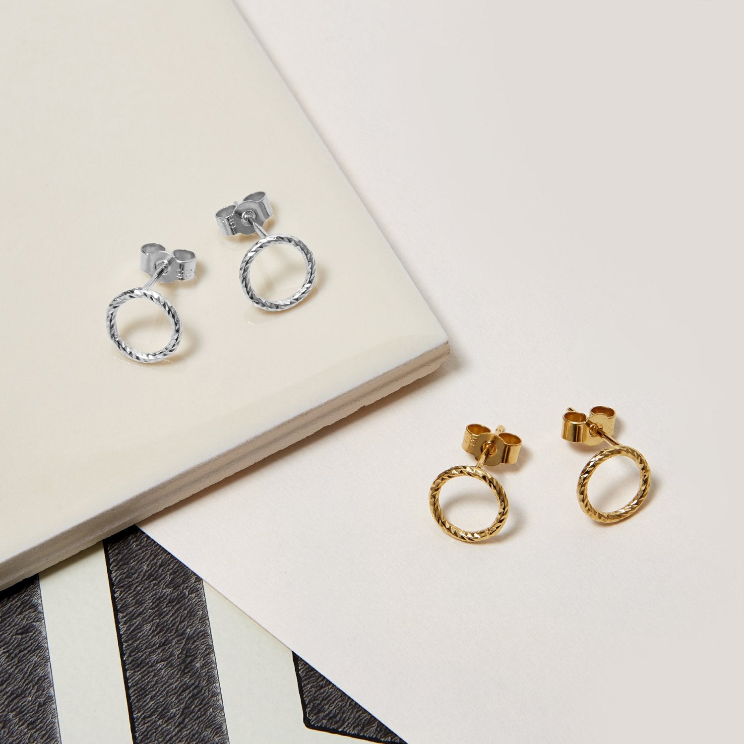 Circle Faceted Stud Earrings - Silver - Myia Bonner Jewellery