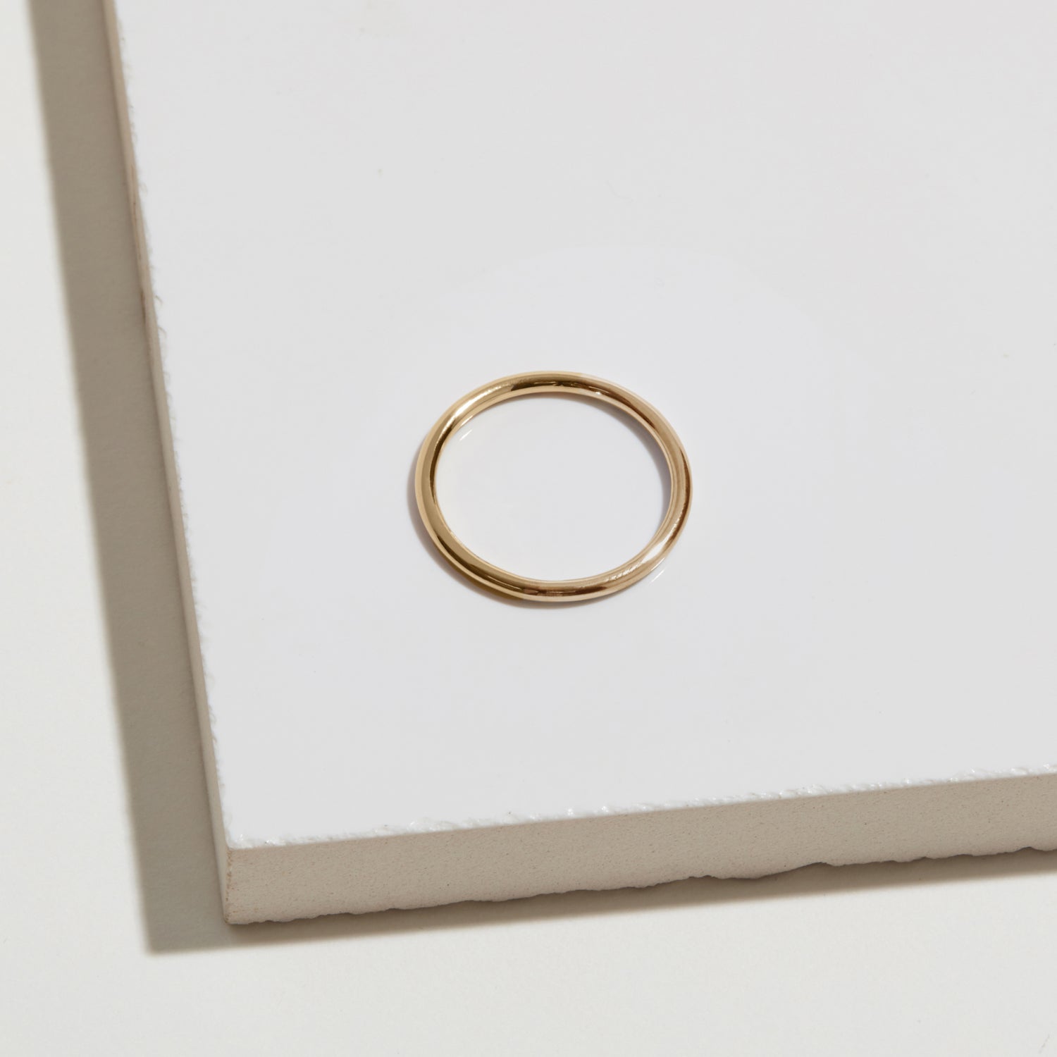 Halo Round Ring - 9k Yellow Gold