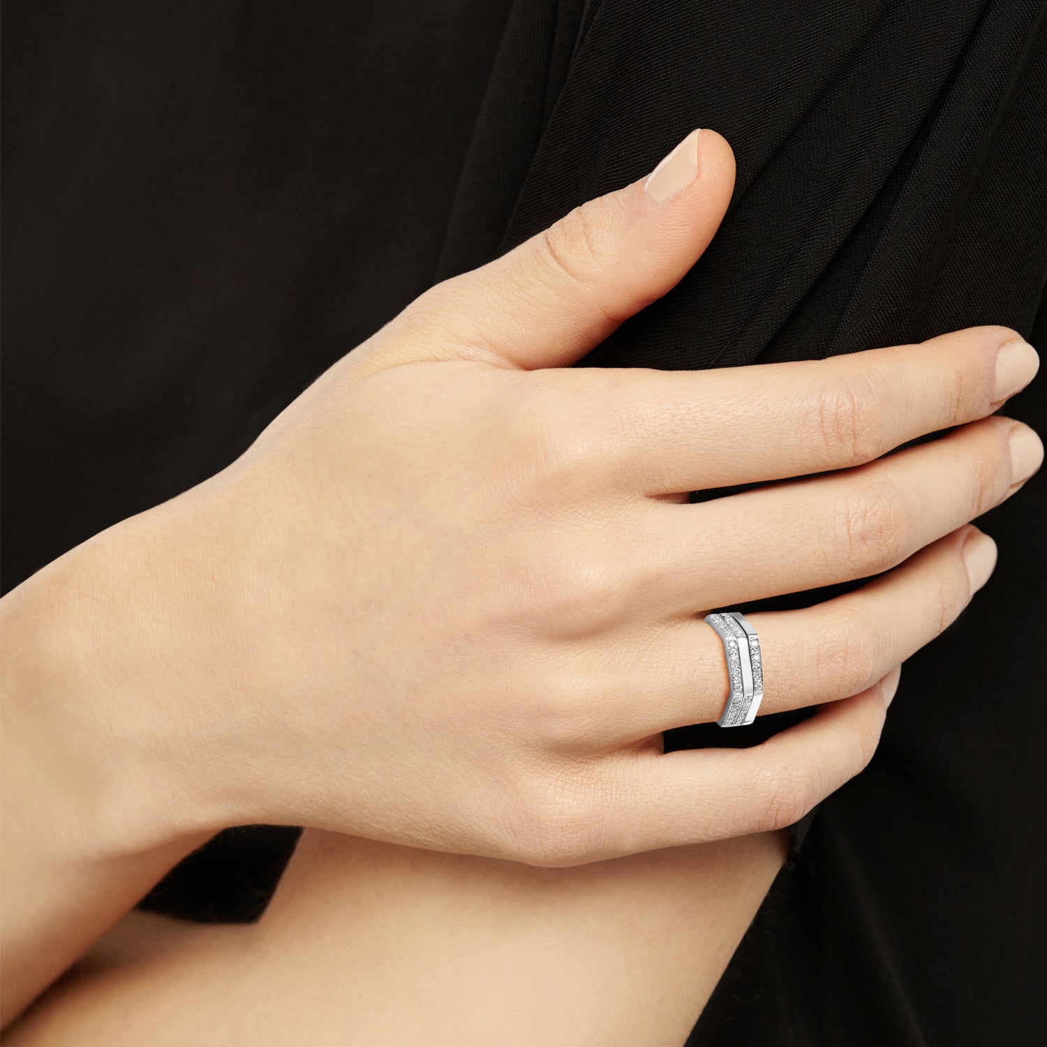 Hexagon Half Eternity Ring / 3 Sides - 9k White Gold