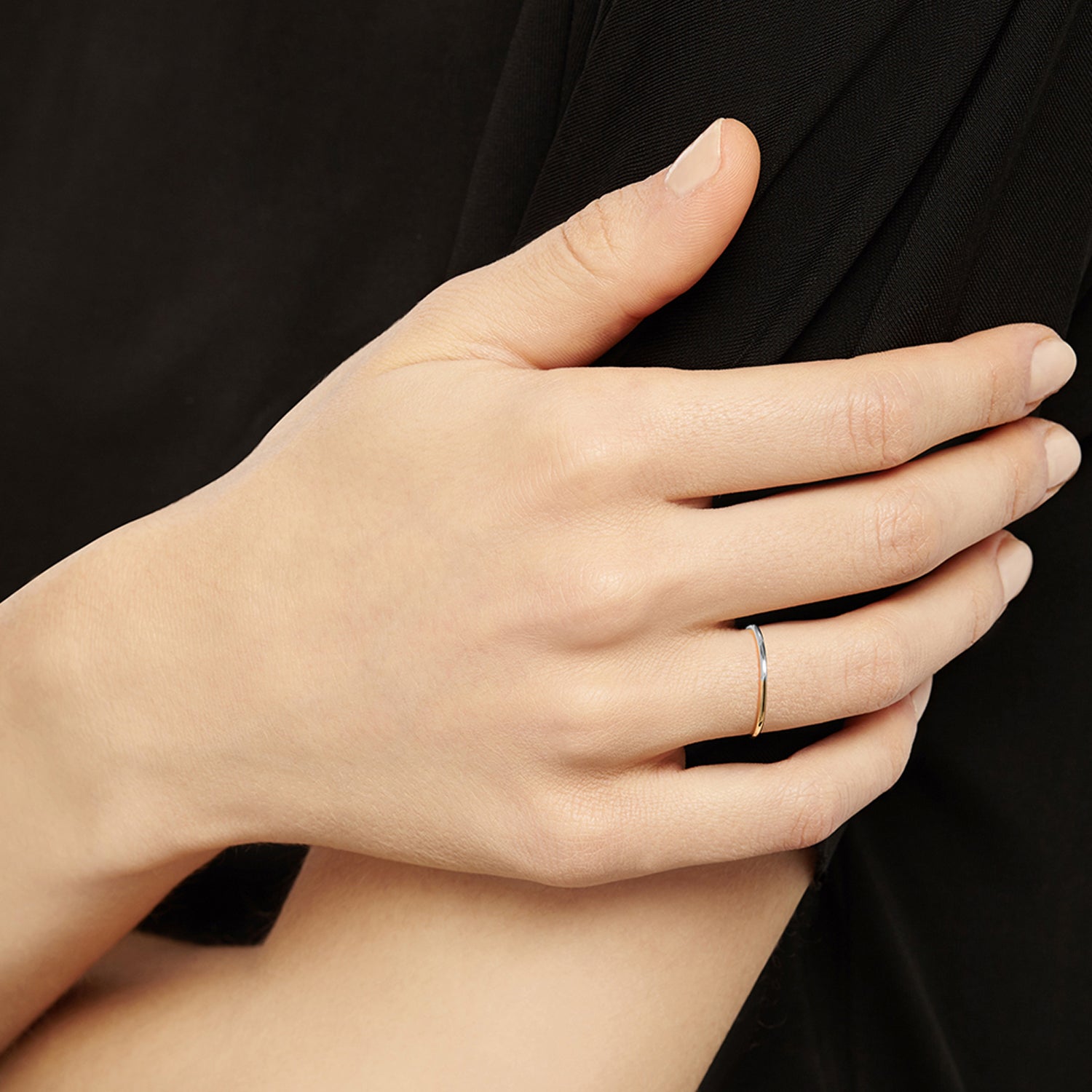 Two-tone Skinny Round Ring - 9k Yellow & White Gold - Myia Bonner Jewellery