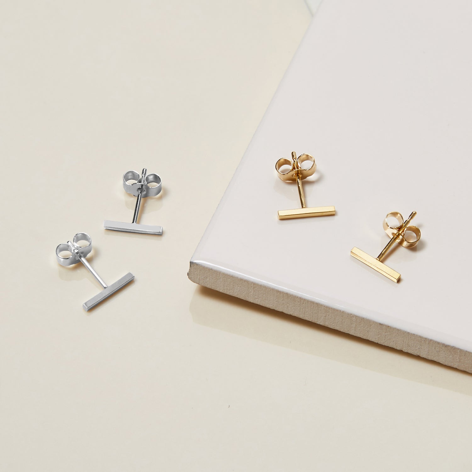 Bar Stud Earrings - Gold