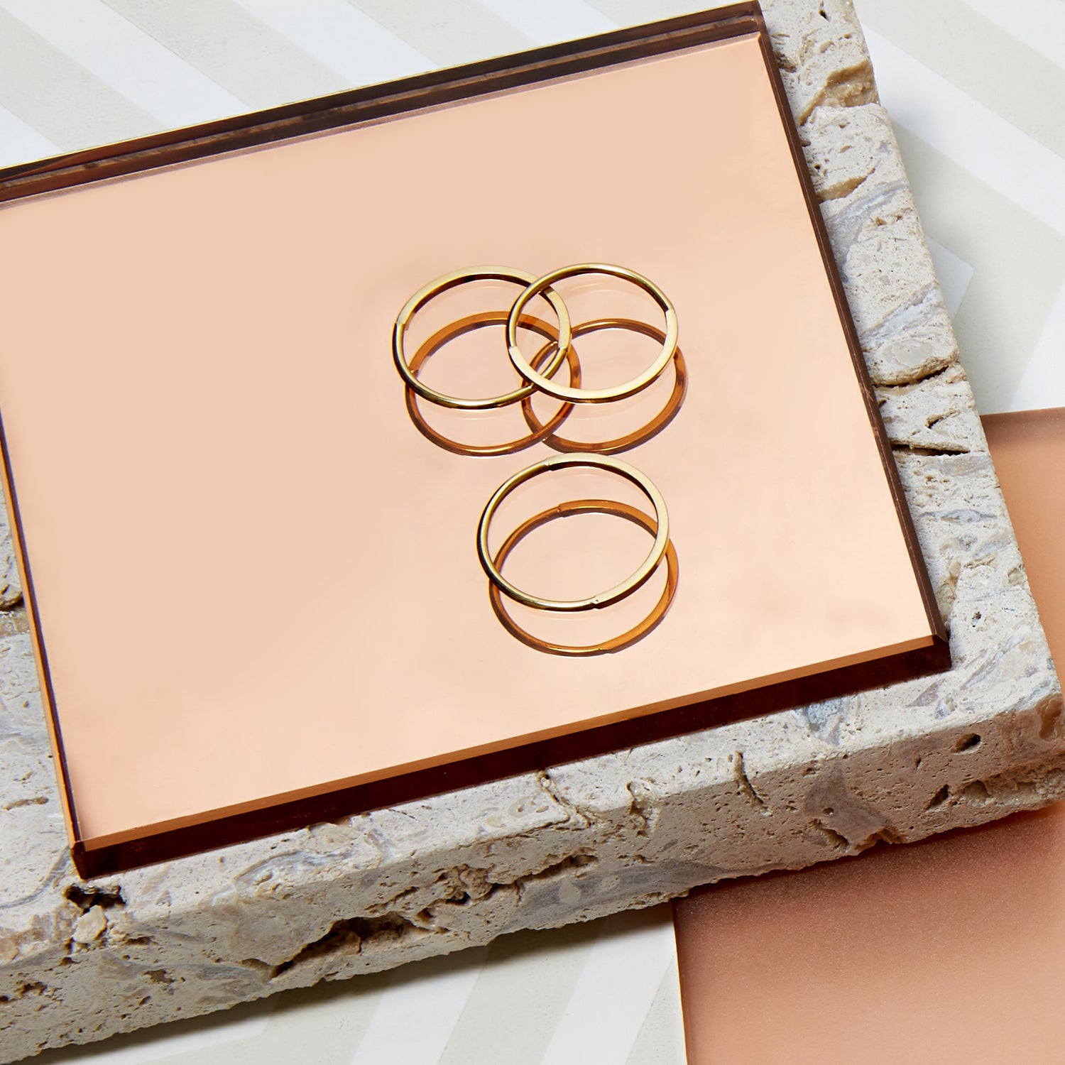 Paradox Square / Round Skinny Stacking Ring - Gold