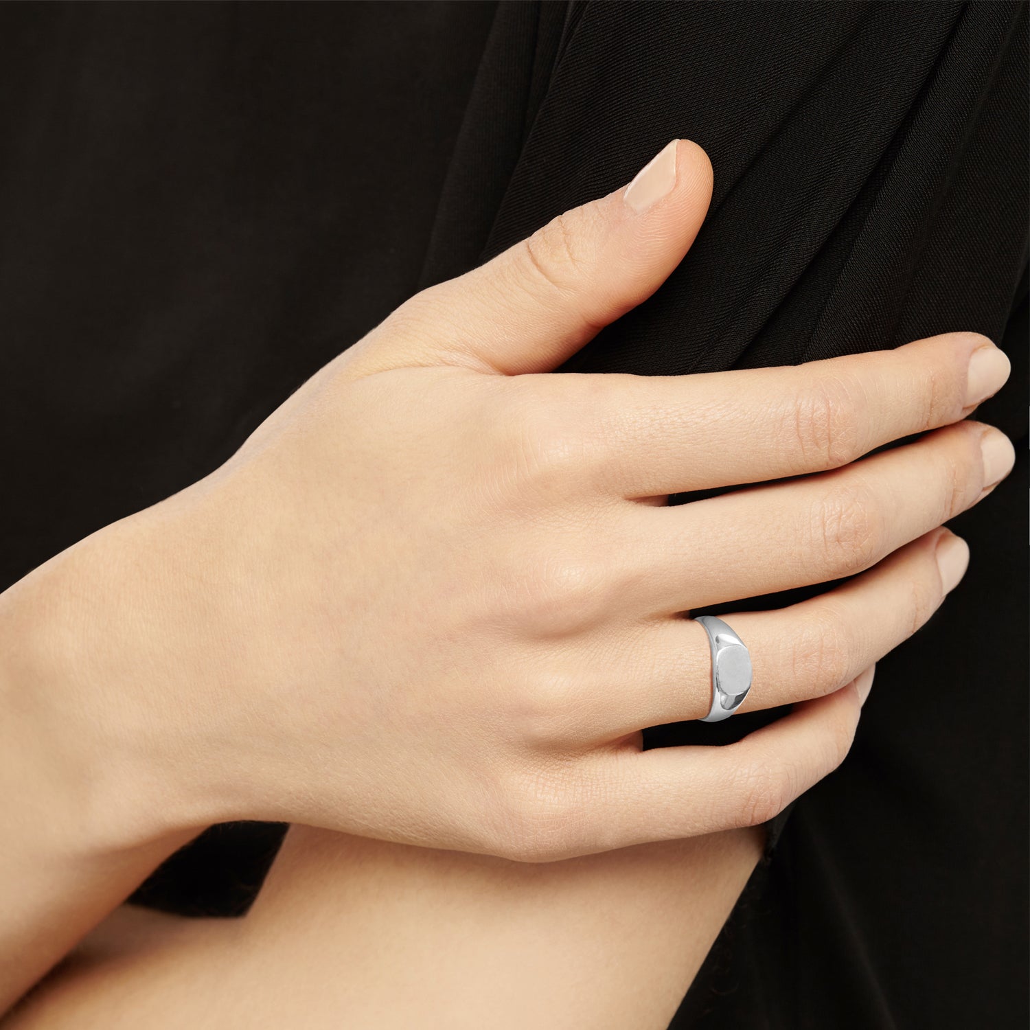 Cushion Signet Ring - 9k Rose Gold